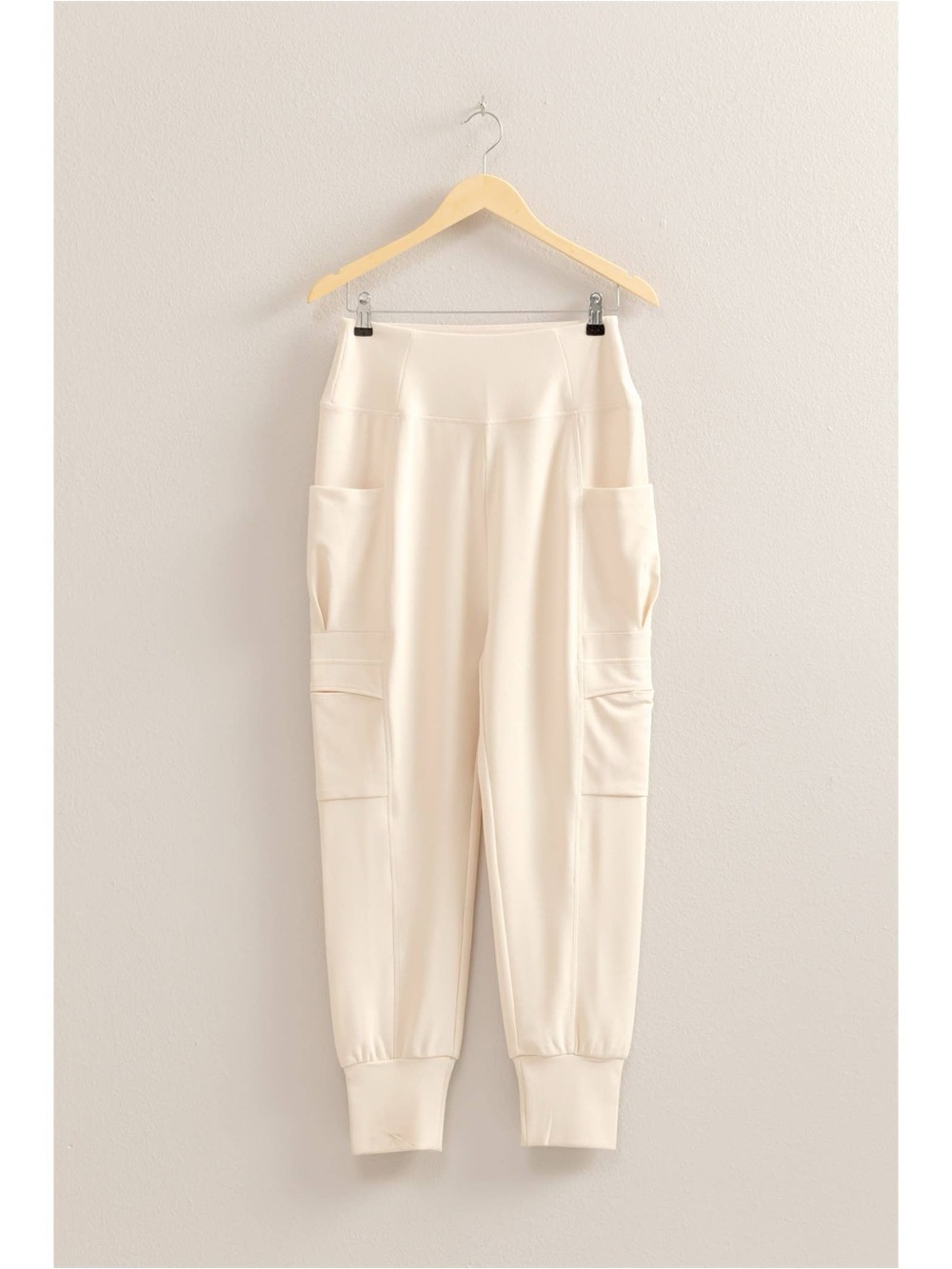 Double Zero- Women’s Cargo Jogger Pants- Alpaca